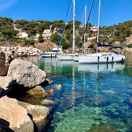Holiday home Cabanon Contemporain - Cote Bleue - Calanque De La Redonne Ensues-la-Redonne
